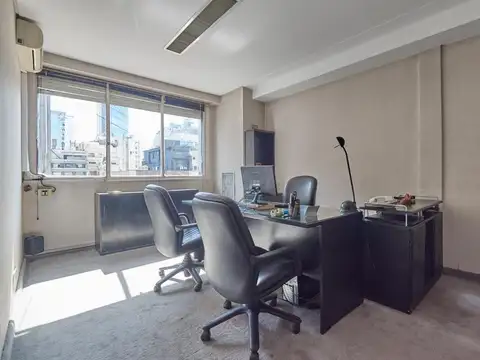 Oficina en Venta al Este