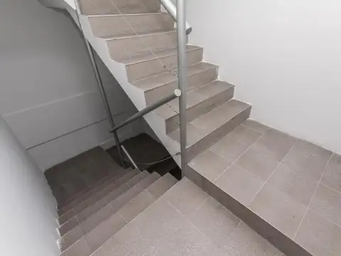 Departamento monoambiente en venta en Lomas