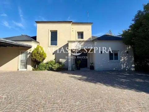 Casa en Venta de 3 dormitorios