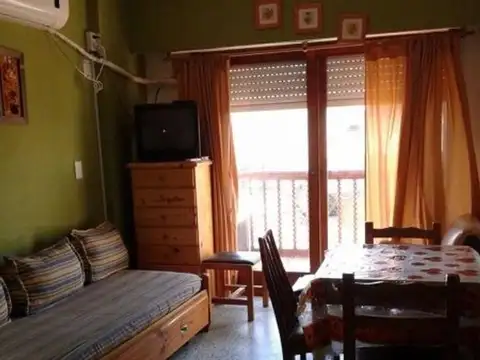 VENTA DEPARTAMENTO 2 AMBIENTES EN SAN BERNARDO CENTRO!