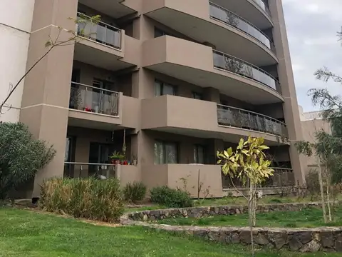 VENTA DEPARTAMENTO EN TORRE PUNTA ARIZU GODOY CRUZ