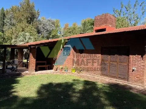 Casa Chalet  en Venta en Los Quinchos Club de Campo, Pilar, G.B.A. Zona Norte