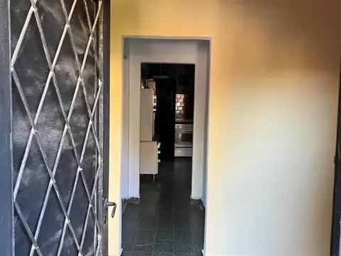 Casa en Alquiler en Hurlingham, $ 800.000