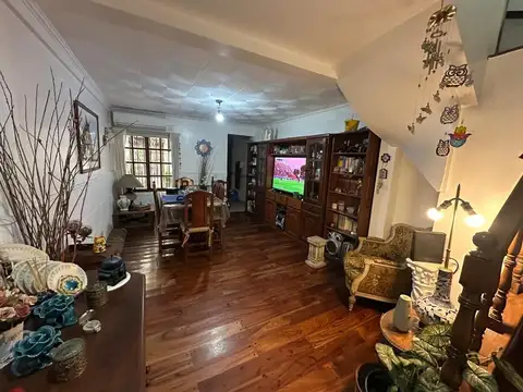 Depto Tipo Casa en Venta de 3 dormitorios