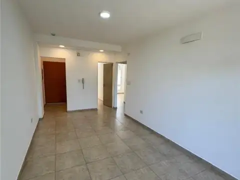 AVENIDA VELEZ SARSFIELD 700, Piso 1