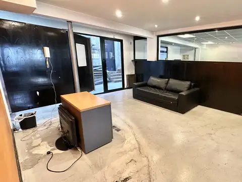 Oficina Monoambiente con 2 baños