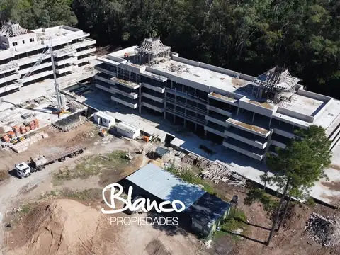 Departamento en Venta con 1 cochera