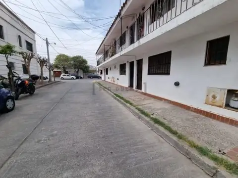 Exc Dep.2 Dor Vta Patio Pje Castellanos E/maipú Y