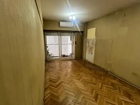 Departamento en Venta en Flores, USD 67.000