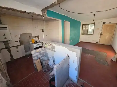 Departamento 5 ambientes con 1 baño
