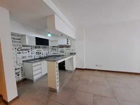 Departamento en Alquiler en Parque Chas, $ 550.000