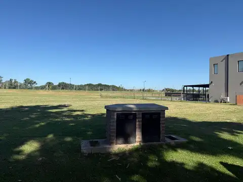 Terreno en Venta de 834,0 m2