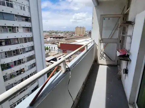 DEPTO EN ALQUILER TORRES PUEYRREDON RUCCI 250 AVELLANEDA