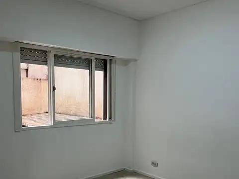 Departamento en Alquiler en Villa del Parque, $ 800.000