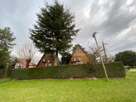 26 (Teniente Thorne) y 12 (Rafael Obligado)