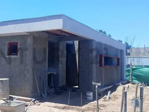 CASA EN VENTA BARRIO PRIVADO GRAN BOEDO