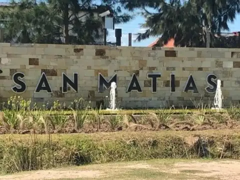 Casa a a estrenar 4 ambientes Barrio San Matías