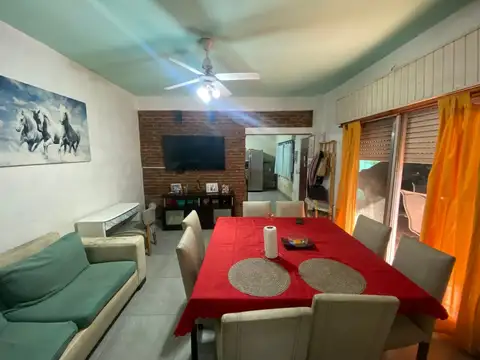 Depto Tipo Casa en Venta de 3 ambientes
