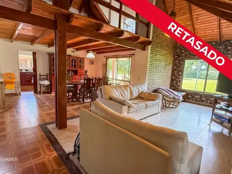 Casa 2 Dormitorios con extenso jardín - El Talero 2600 - Funes | Venta