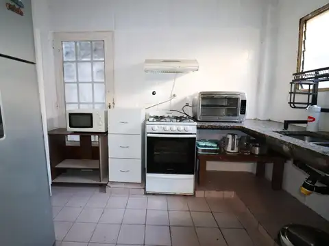 Depto Tipo Casa 3 ambientes con 1 baño