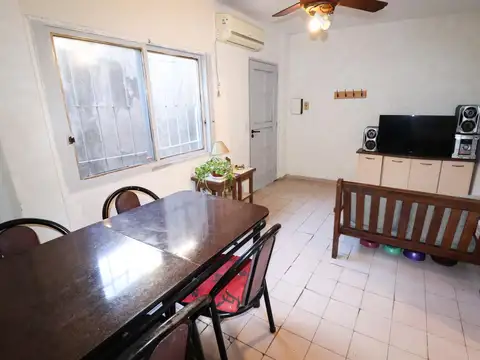 PH EN VENTA DE 3 AMBIENTES SIN EXPENSAS
