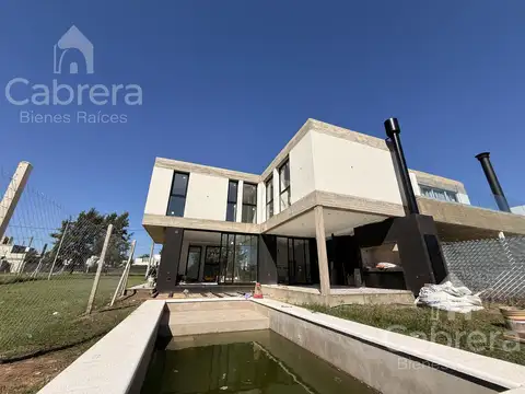 Casa en Venta en Joaquin Gorina, USD 260.000
