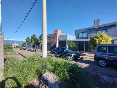 Casa en Venta en San Fdo del Valle de Catamarca, USD 76.000