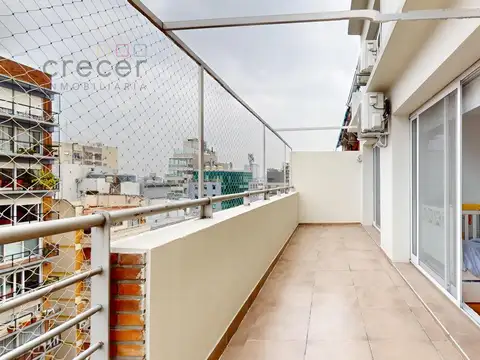 Venta semipiso 2 1/2 Ambientes con gran balcon terrazado Vista Abierta y Amenities