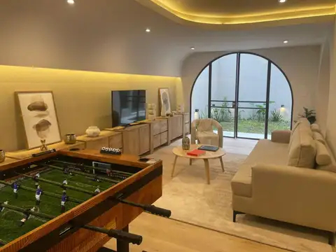 Casa en Venta en Nuestra Señora De Lourdes, USD 420.000