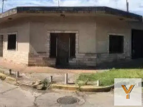 Casa en Venta en Berazategui, USD 70.000