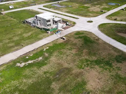 LOTE EN VENTA EN SAINT THOMAS CHICO