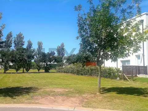 Terreno en Venta en Pilar del Este - Santa Guadalupe, USD 59.900