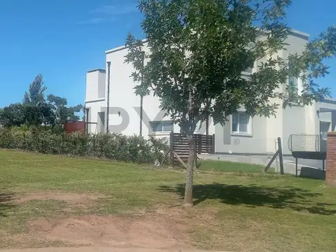 Venta Lote en cul de sac Barrio Santa Guadalupe - Pilar del Este. ULTIMOS LOTES 