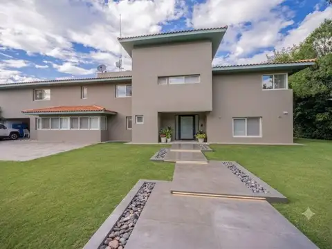 Casa en Venta de 6 dormitorios