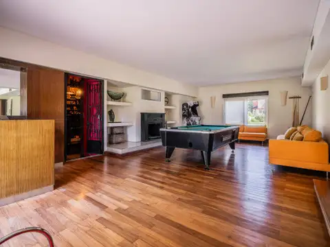 Casa 7 ambientes con 6 baños