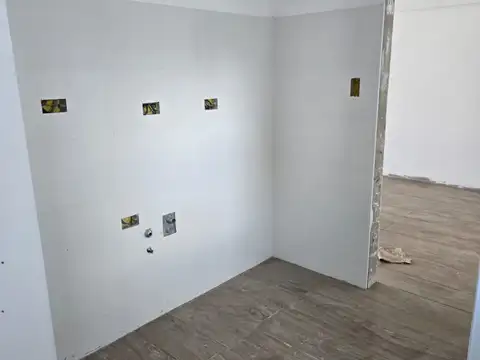 Departamento - Venta - Argentina, La Plata - Calle 41 e/ 16 y 17 1086