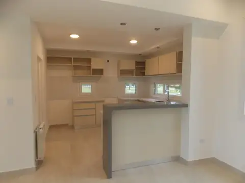 Casa en Venta con 7 cocheras