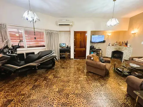Depto Tipo Casa en Venta de 3 dormitorios