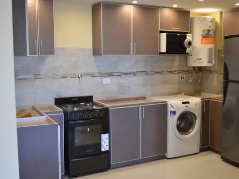 Depto Tipo Casa 3 ambientes con 2 baños