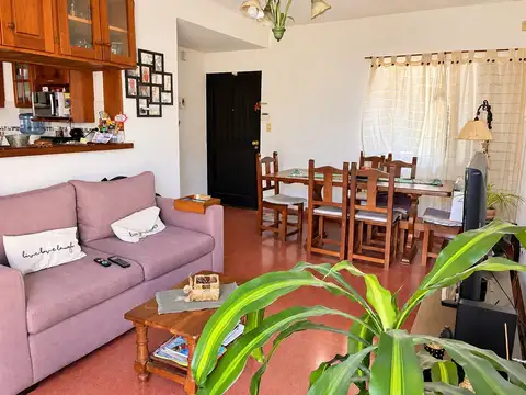 Depto Tipo Casa en Venta de 3 dormitorios