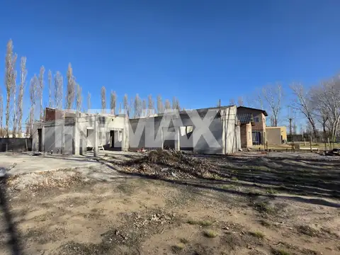 Gral. E. Mosconi -  B° FINCAS DE PLOTTIER UF 100
