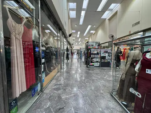 Venta Local Comercial con Baulera en Balvanera Once Ciudad Autónoma de Buenos Aires