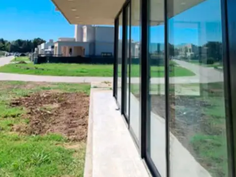 Casa en Venta en Canning, USD 325.000