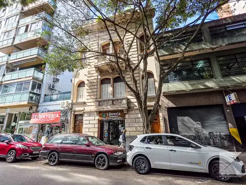 Paunero 2800, Piso 1