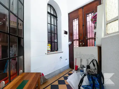 Depto Tipo Casa 3 ambientes con 2 baños