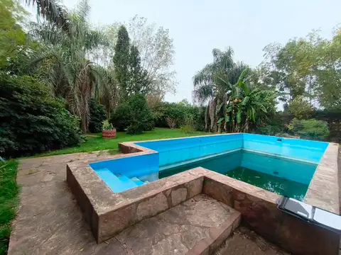 Lote de 300 m2 con pileta