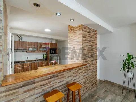Depto Tipo Casa en Venta 66 años