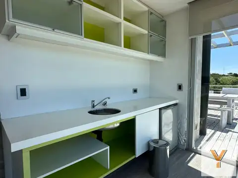 Casa en Venta en Carilo, USD 1.100.000