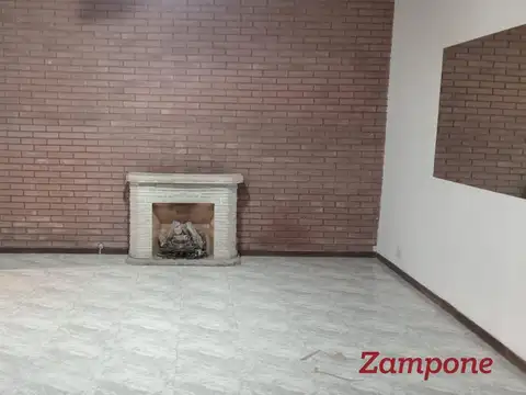 Depto Tipo Casa en Alquiler de 3 ambientes