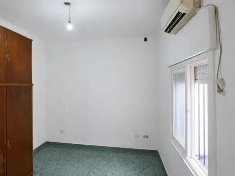 Venta de Casa 2 Ambientes en Caseros, Tres de Febrero